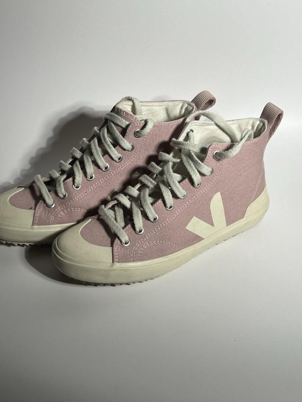 Veja Nova High Top Pink Canvas Sneakers Women’s Size 7